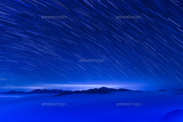 雲海と星の流れ
(c)NOBUAKI SUMIDA/SEBUN PHOTO