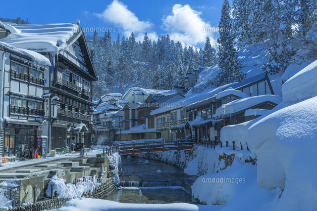 雪の銀山温泉
(c)NOBUAKI SUMIDA/SEBUN PHOTO