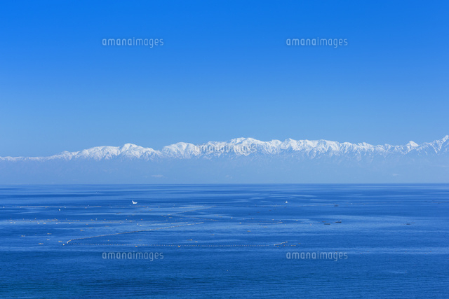 立山連峰と虻ヶ島
(c)NOBUAKI SUMIDA/SEBUN PHOTO