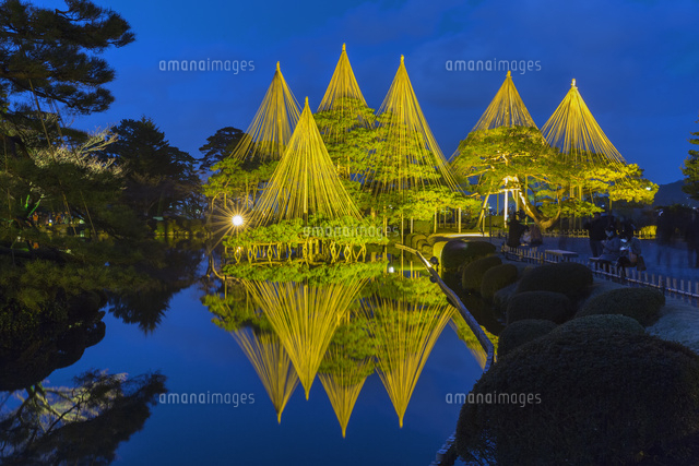 兼六園のライトアップ
(c)NOBUAKI SUMIDA/SEBUN PHOTO