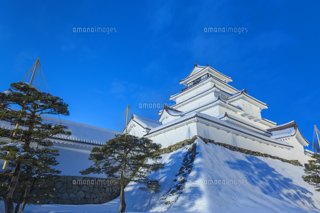 雪の鶴ケ城の夕景
(c)NOBUAKI SUMIDA/SEBUN PHOTO
