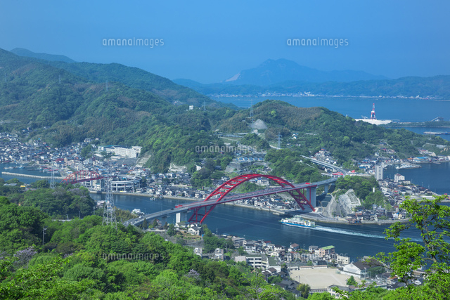 第二音戸大橋と音戸大橋とフェリー
(c)NOBUAKI SUMIDA/SEBUN PHOTO