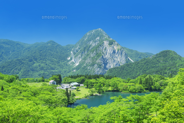 高浪の池と明星山
(c)NOBUAKI SUMIDA/SEBUN PHOTO