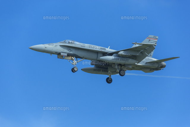 FA18ホーネット戦闘攻撃機
(c)NOBUAKI SUMIDA/SEBUN PHOTO