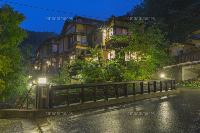 黒川温泉の夕景
(c)NOBUAKI SUMIDA/SEBUN PHOTO