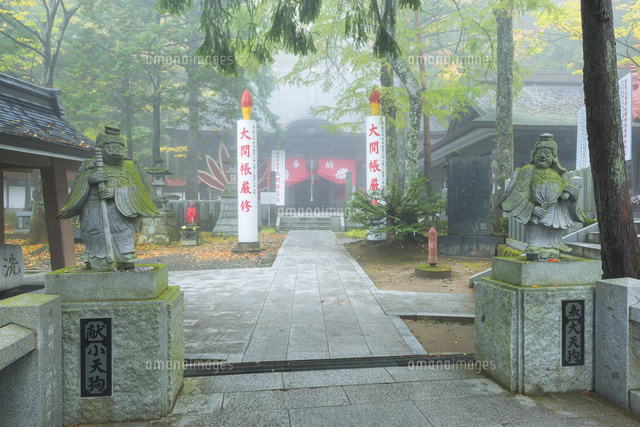 霧の迦葉山彌勒寺
(c)NOBUAKI SUMIDA/SEBUN PHOTO