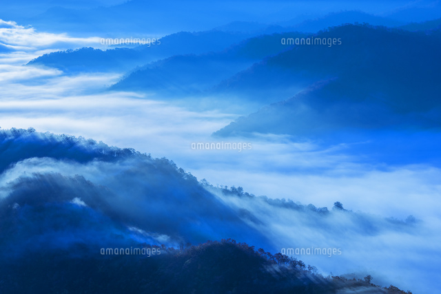 奥只見湖の雲海
(c)NOBUAKI SUMIDA/SEBUN PHOTO