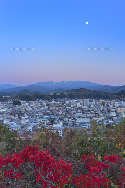 高山市街と乗鞍岳の夕景
(c)NOBUAKI SUMIDA/SEBUN PHOTO