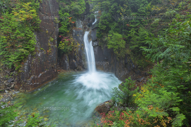 秋の牛ケ滝
(c)NOBUAKI SUMIDA/SEBUN PHOTO