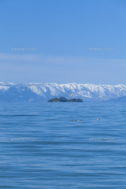多景島と雪山と琵琶湖
(c)NOBUAKI SUMIDA/SEBUN PHOTO