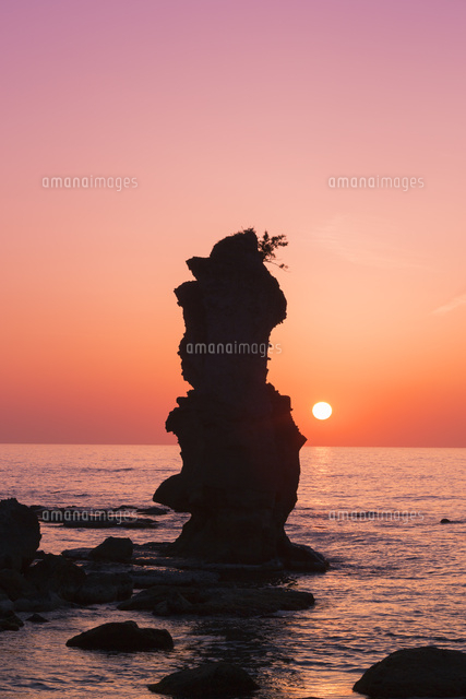 春の掛戸松島の夕日
(c)NOBUAKI SUMIDA/SEBUN PHOTO