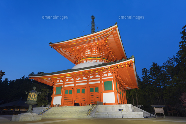 根本大塔の夕景
(c)NOBUAKI SUMIDA/SEBUN PHOTO