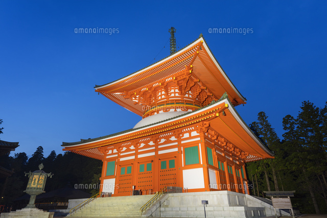 根本大塔の夕景
(c)NOBUAKI SUMIDA/SEBUN PHOTO