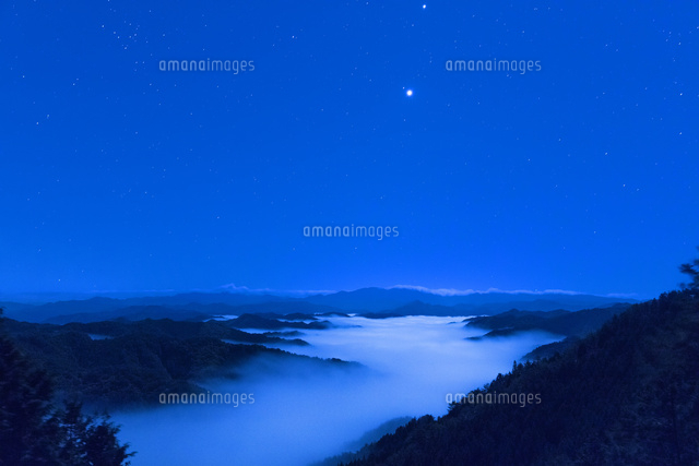 夜空の雲海
(c)NOBUAKI SUMIDA/SEBUN PHOTO