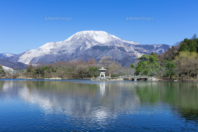 雪の伊吹山と三島池
(c)NOBUAKI SUMIDA/SEBUN PHOTO
