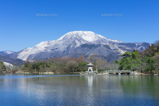 雪の伊吹山と三島池
(c)NOBUAKI SUMIDA/SEBUN PHOTO
