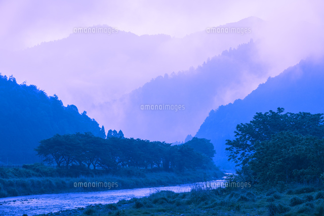 美山川の朝霧
(c)NOBUAKI SUMIDA/SEBUN PHOTO