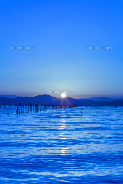 琵琶湖の朝日
(c)NOBUAKI SUMIDA/SEBUN PHOTO
