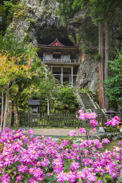 不動院岩屋堂
(c)NOBUAKI SUMIDA/SEBUN PHOTO
