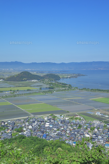初夏の琵琶湖と比良山系の山並
(c)NOBUAKI SUMIDA/SEBUN PHOTO