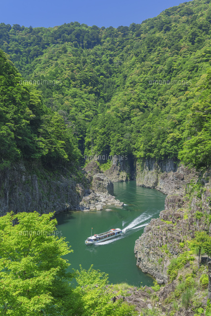 初夏の瀞峡と遊覧船
(c)NOBUAKI SUMIDA/SEBUN PHOTO