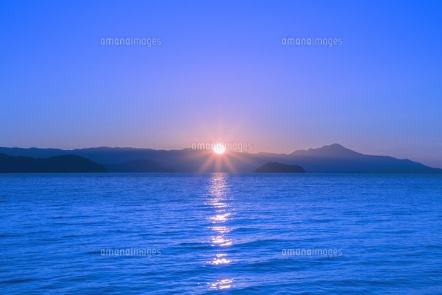 琵琶湖の朝日
(c)NOBUAKI SUMIDA/SEBUN PHOTO