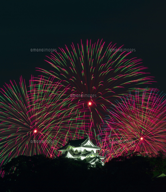 彦根城と花火
(c)NOBUAKI SUMIDA/SEBUN PHOTO