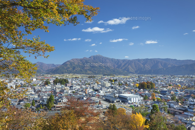 秋の大野市街と荒島岳
(c)NOBUAKI SUMIDA/SEBUN PHOTO