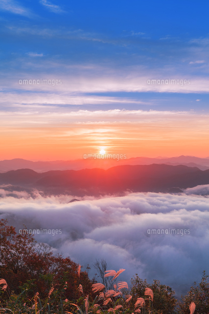 来日岳から望む丸山川の雲海
(c)NOBUAKI SUMIDA/SEBUN PHOTO