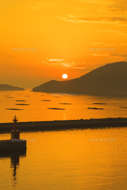室津港の夕日
(c)NOBUAKI SUMIDA/SEBUN PHOTO