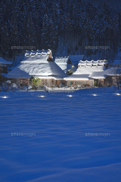 かやぶきの里・雪灯廊
(c)NOBUAKI SUMIDA/SEBUN PHOTO