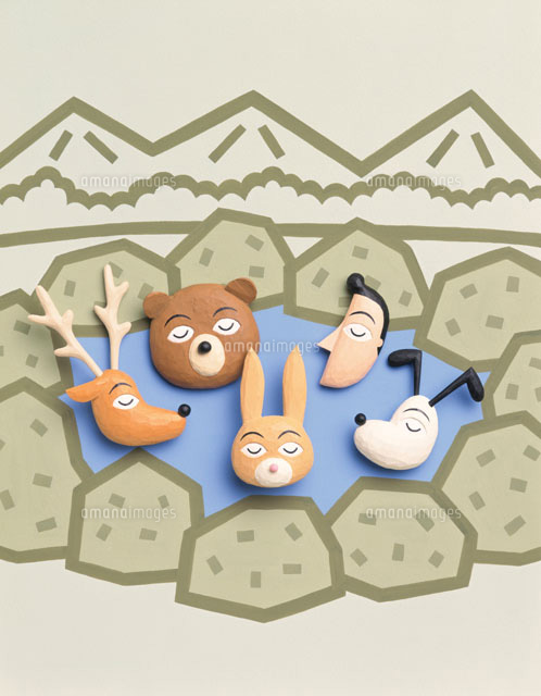 温泉に入る男性と動物達 02237008662 の写真素材 イラスト素材