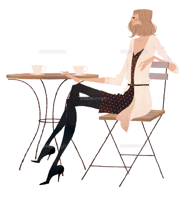 カフェでお茶をする女性
(c)Yuko Yoshioka