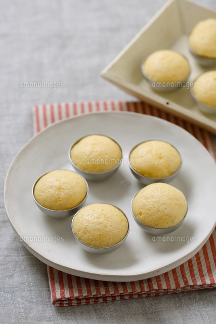 ハニー蒸しパン の写真素材 イラスト素材 アマナイメージズ