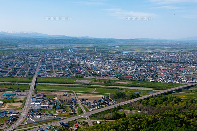 滝川市と石狩川
(c)YOICHI TSUKIOKA/SEBUN PHOTO