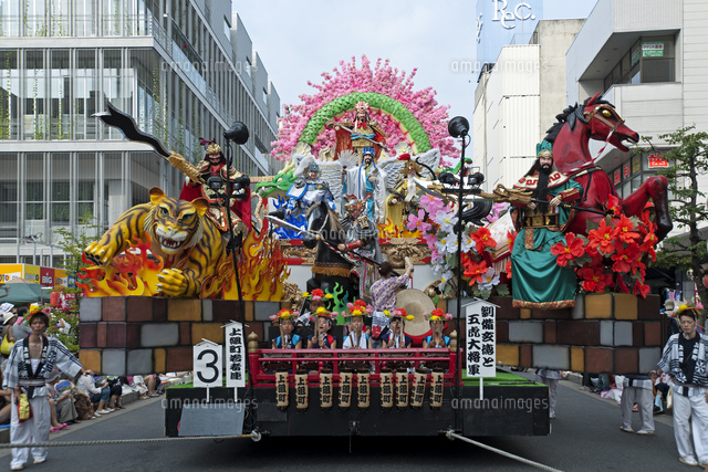 八戸三社大祭
(c)YOICHI TSUKIOKA/SEBUN PHOTO