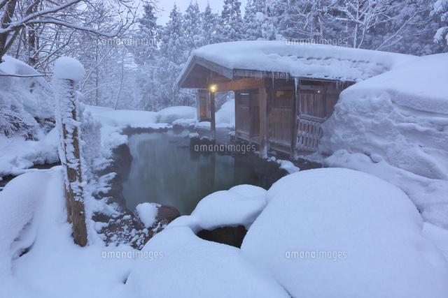 冬の蟹場温泉 26127001317 の写真素材 イラスト素材 アマナイメージズ