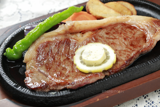 あか牛ステーキ
(c)GYRO PHOTOGRAPHY/a.collectionRF
