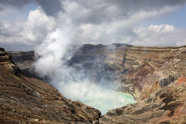Mt. Aso
(c)Bernhard M. Schmid/a.collectionRF