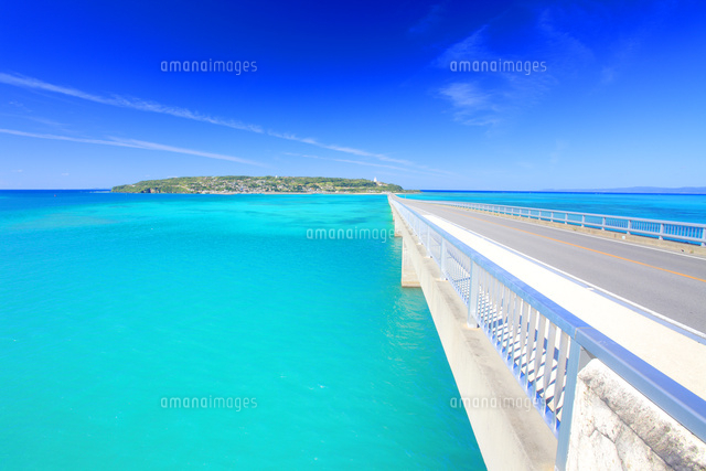 古宇利大橋と古宇利島
(c)Mitsushi Okada/a.collectionRF