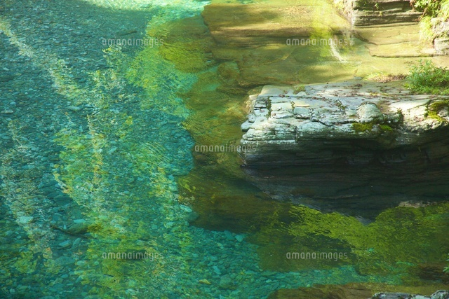 仁淀川、源流域の水面
(c)Sen/a.collectionRF