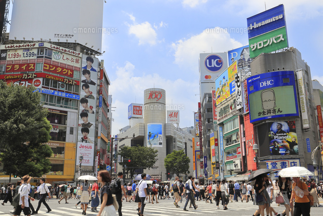渋谷の街並み 10696003338 の写真素材 イラスト素材 アマナイメージズ