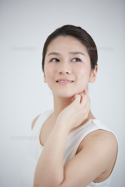 タンクトップの女性
(c)forty-one/a.collectionRF