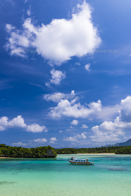 沖縄県 石垣島 川平湾
(c)SKY photography/a.collectionRF