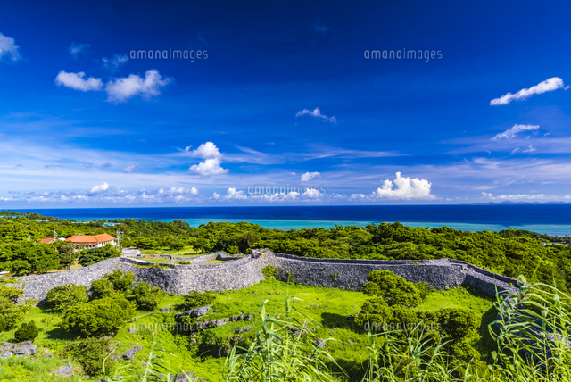 今帰仁城跡より望む東シナ海
(c)SKY photography/a.collectionRF