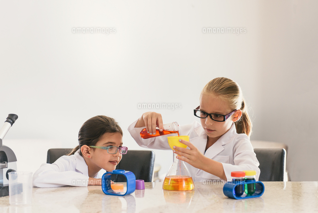 girls chemistry set