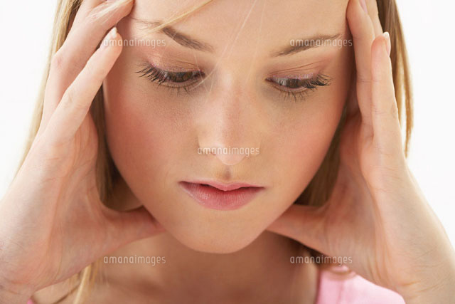 Girl with Head in Hands
(c)Radius Images