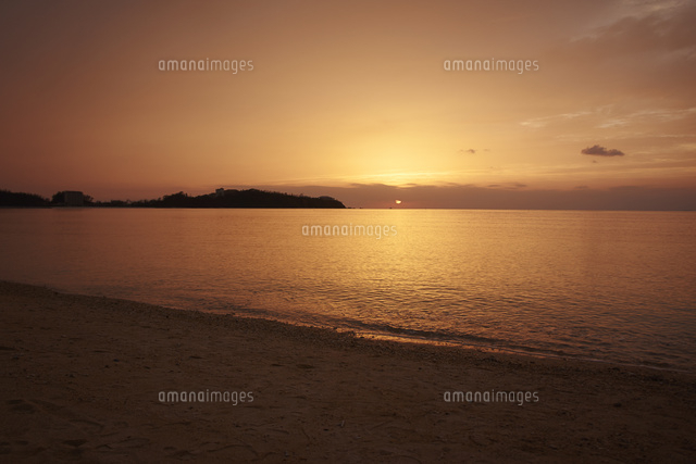 夕焼けの海
(c)hi-bi