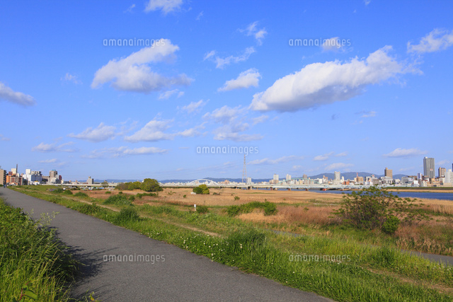 最も気に入った 河川敷 イラスト 写真素材 フォトライブラリー