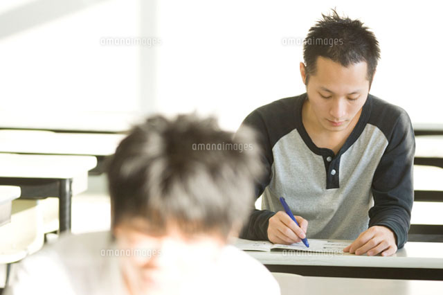 授業中
(c)DAJ